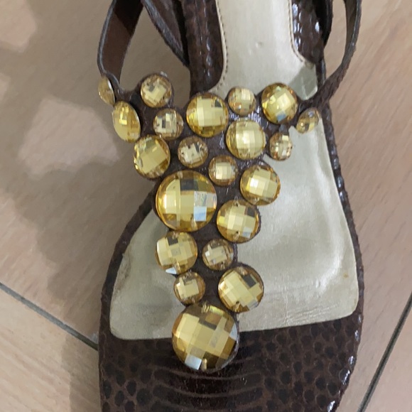 Whitehouse Black Market Women’s Brown Shoe Size 10 - Picture 3 of 4